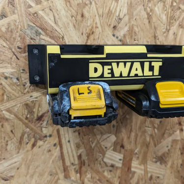 Wall Mount for Dewalt 20V Batteries x4 (RS-D4WM)