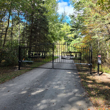 18x7 ft Steel Dual Swing Driveway Gate with Rectangular Deer Pattern