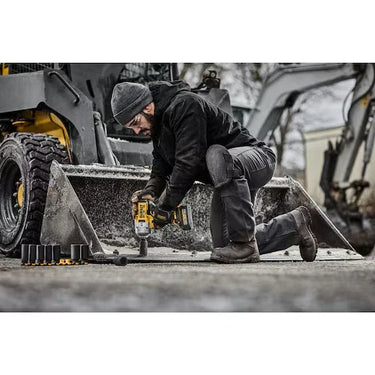 DEWALT DCF961B 20V MAX* XR® Brushless Cordless 1/2 In High Torque Impact Wrench with Hog Ring Anvil (Tool Only)