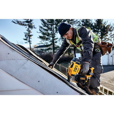 DEWALT DCN45RNB 20V MAX* 15Ã‚Â° Cordless Coil Roofing Nailer (Bare Tool)