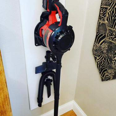 M18 Vacuum Wall Mount ( 4pc Set )