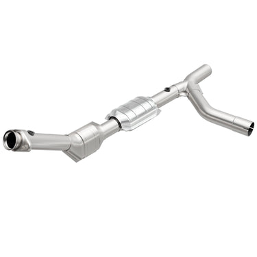 Magnaflow MagnaFlow Conv DF 00-04 Ford E150 4.6L P S458002 | 458002
