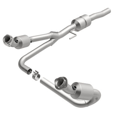 Magnaflow MagnaFlow Conv DF 00 Dodge Durango 5.2 5.9L458048 | 458048