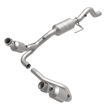 Magnaflow MagnaFlow Conv DF 00-03 Durango 4WD 5.9L458050 | 458050
