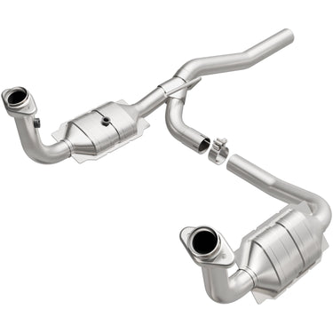 Magnaflow MagnaFlow Conv DF NITRO- 07-09 6 3.7L OEM49187 | 49187