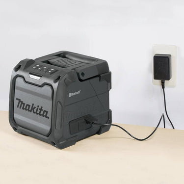 Makita XRM08B 18V LXT / 12V max CXT Cordless Bluetooth Job Site Speaker