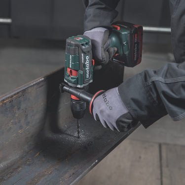 Metabo 603180620 Metabo BS 18 LTX-3 BL QI METAL 5.5 Kit MB Taladro/atornillador inalámbrico sin escobillas de 18 V y 3 velocidades