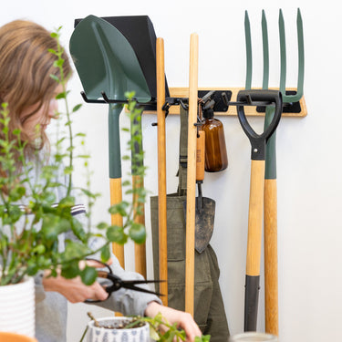 Organizador de herramientas de jardín Rockbridge | Capacidad para 125 lb