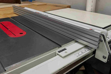 Kit de guía para sierra de mesa 4310 con subguía de MDF